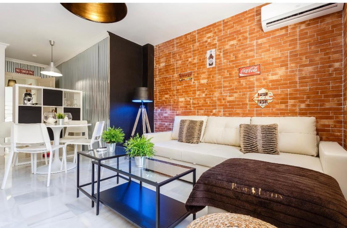 Apartamento Semi-Industrial Palacio Castilla Херес де ла Фронтера Екстериор снимка